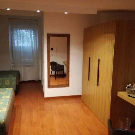 Il Prugnolo 3* Кастель-ди-Сангро
